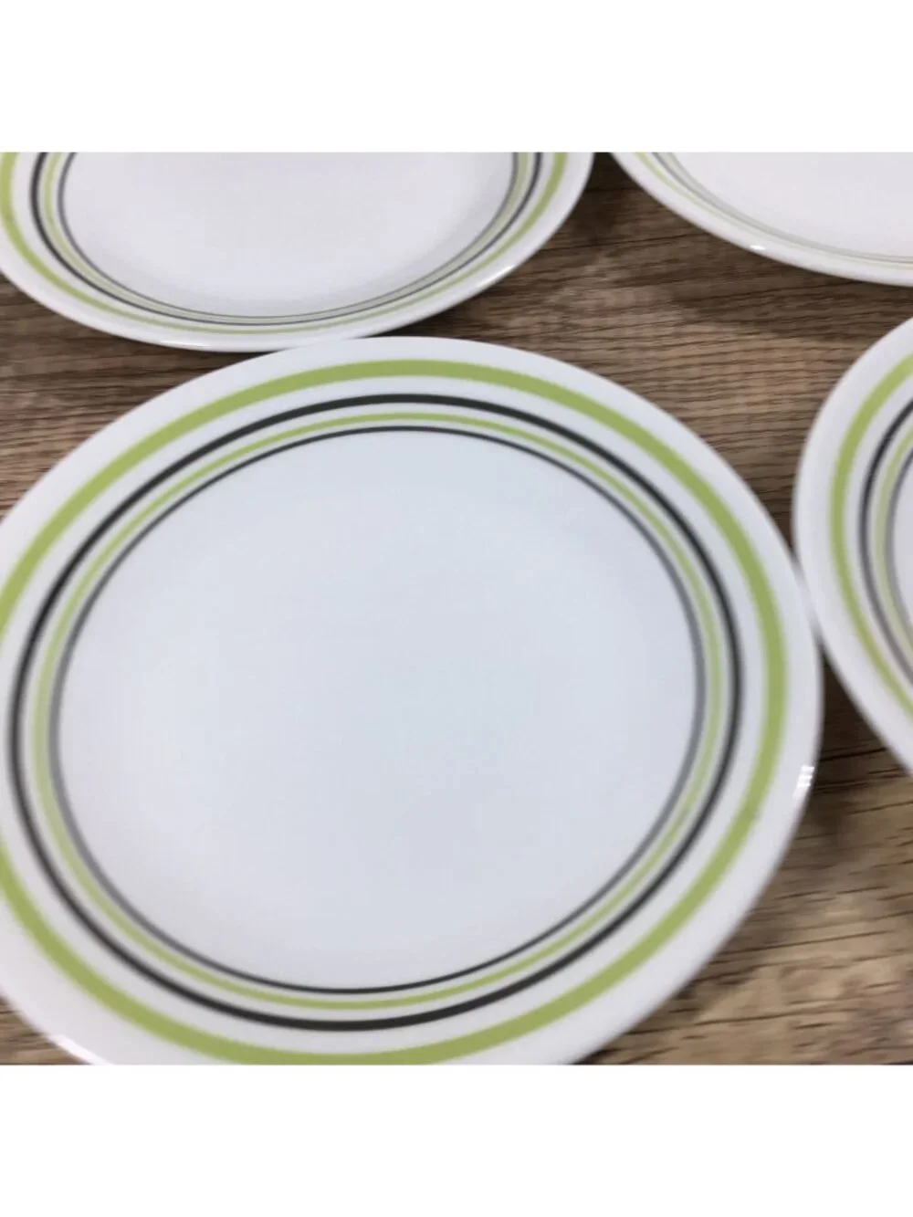 Set of 4 Corelle Garden Sketch Bands Bread & Butter Plates 6 3/4 In